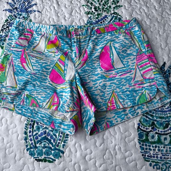 LILLY PULITZER Adie Short You Gotta Regatta Resort Beach Summer Sail Boat Size 8 - Picture 2 of 7